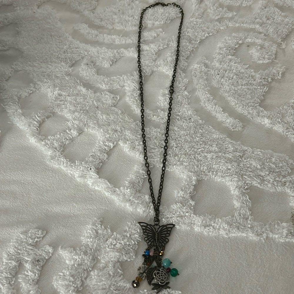 Long necklace